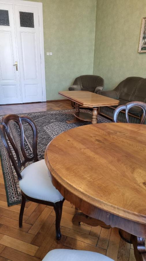 شقة تشيشين  في Apartament Rynek 7/1 المظهر الخارجي الصورة